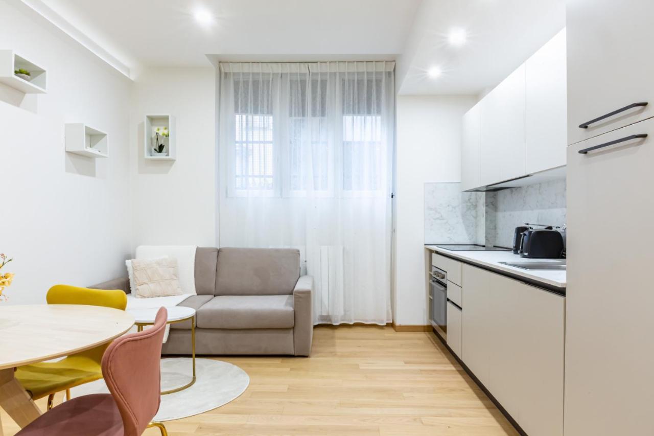 Ferienwohnung Easylife - Accogliente Bilocale In Zona Porta Venezia Mailand Exterior foto